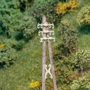 Poteaux télégraphiques courbes – 87TEL02